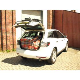 Fahrradheckträger Mazda CX-7 - Kofferraumklappe kann bei montiertem Träger geöffnet werden - ohne Räder