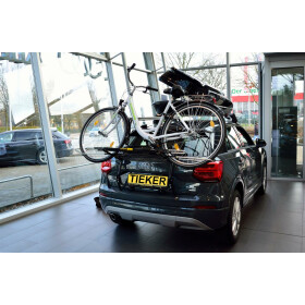 Paulchen Fahrradheckträger - Audi Q2 Typ GA 06/2016- - Trägersystem Tieflader - Schienen sind anklappbar - abnehmbar - Kofferraum kann geöffnet werden (unbeladen)