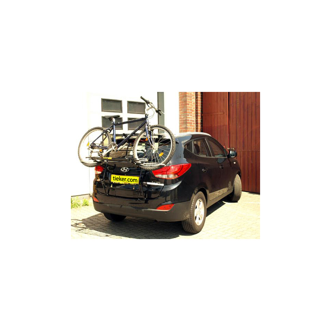 Ремонт hyundai ix35. Thule clipon Hyundai ix35. Багажник для велосипеда на Хендай ix35. Крепление для велосипеда на Хендай ix35. Байк Икс 35.
