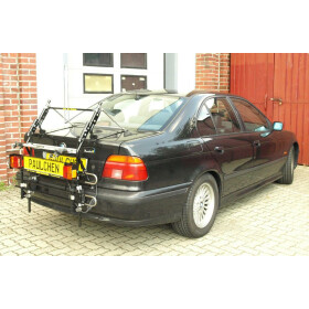 Paulchen Heckträger - BMW 5er Stufenheck E39 ab 12/1995- - Trägersystem Tieflader inkl. Beleuchtung - Schienensystem First Class - Schienen anklappbar (unbeladen)