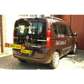 Heckträger Opel Combo D - Mittellader - max. 50 Kg Zuladung max. 3 Räder - Zusatzbeleuchtung wird von Paulchen empfohlen